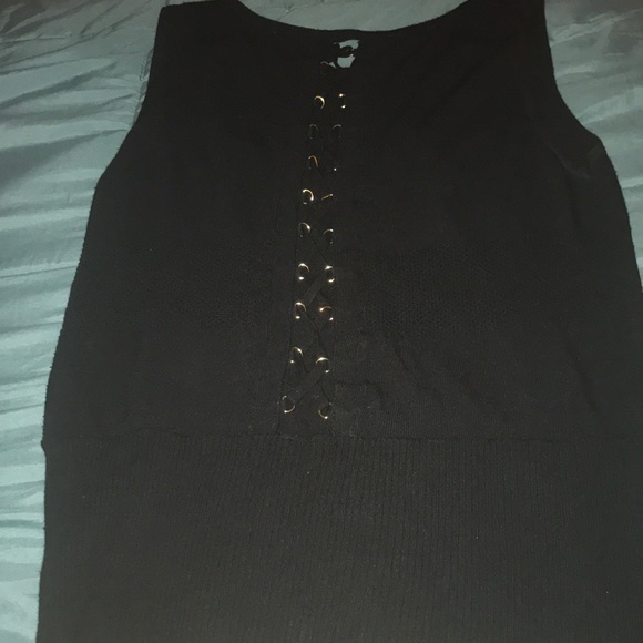 Bebe open back tie up blouse - Picture 2 of 5